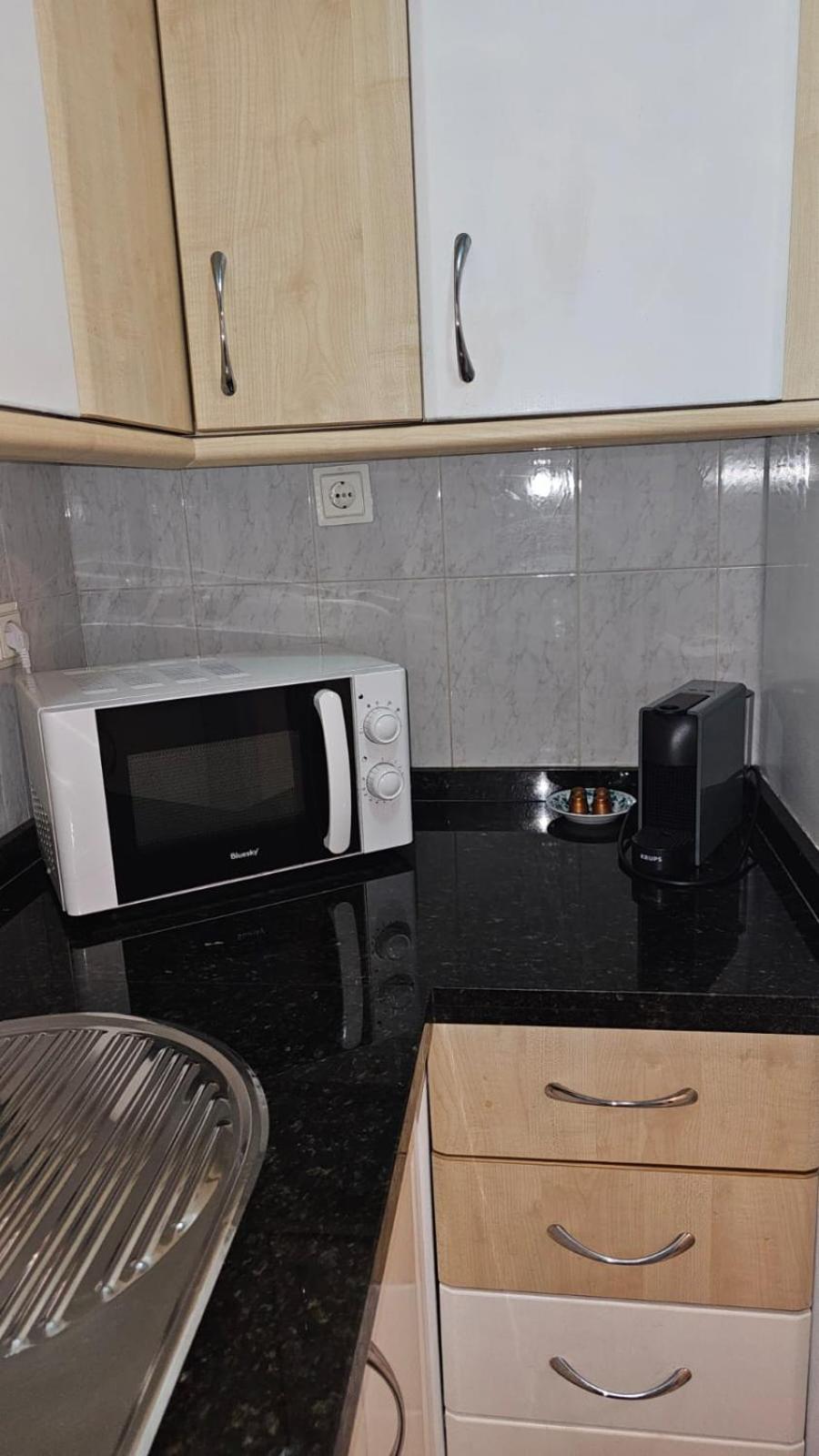 Ideal Holiday Apartment One Bedroom City Center マラガ エクステリア 写真